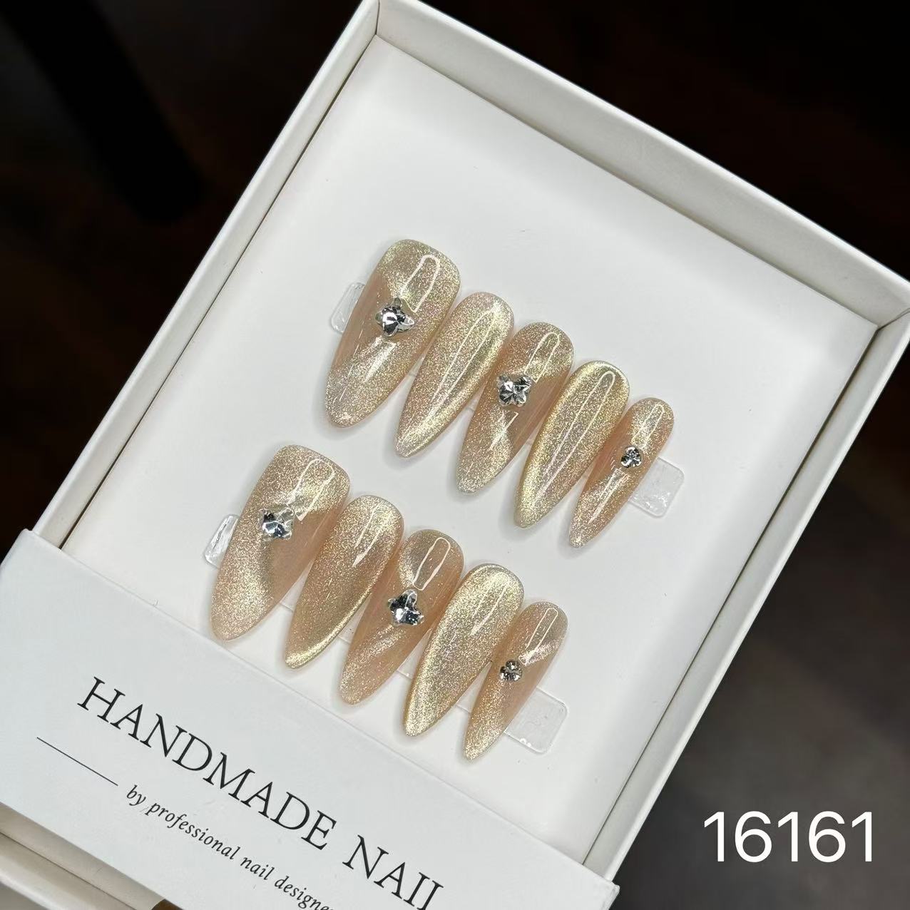 16161 GoldenAura
