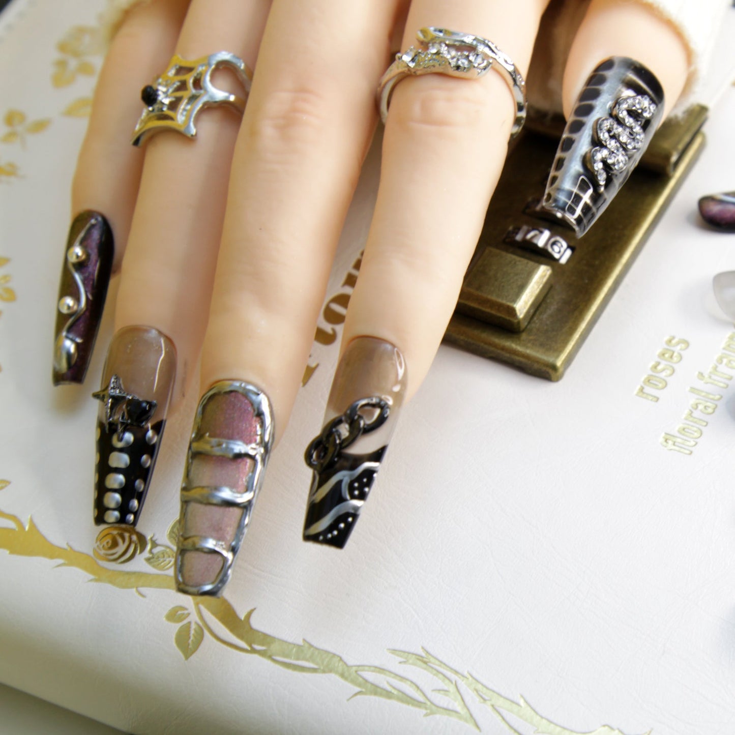 3419 Sweat Snake