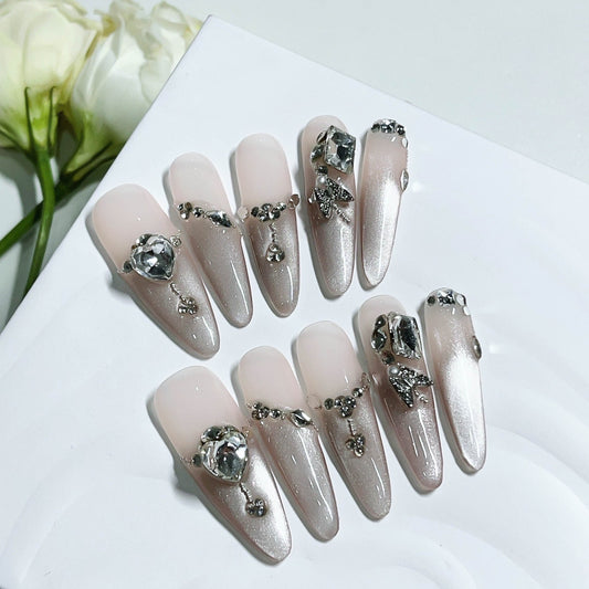 3283 Debutante